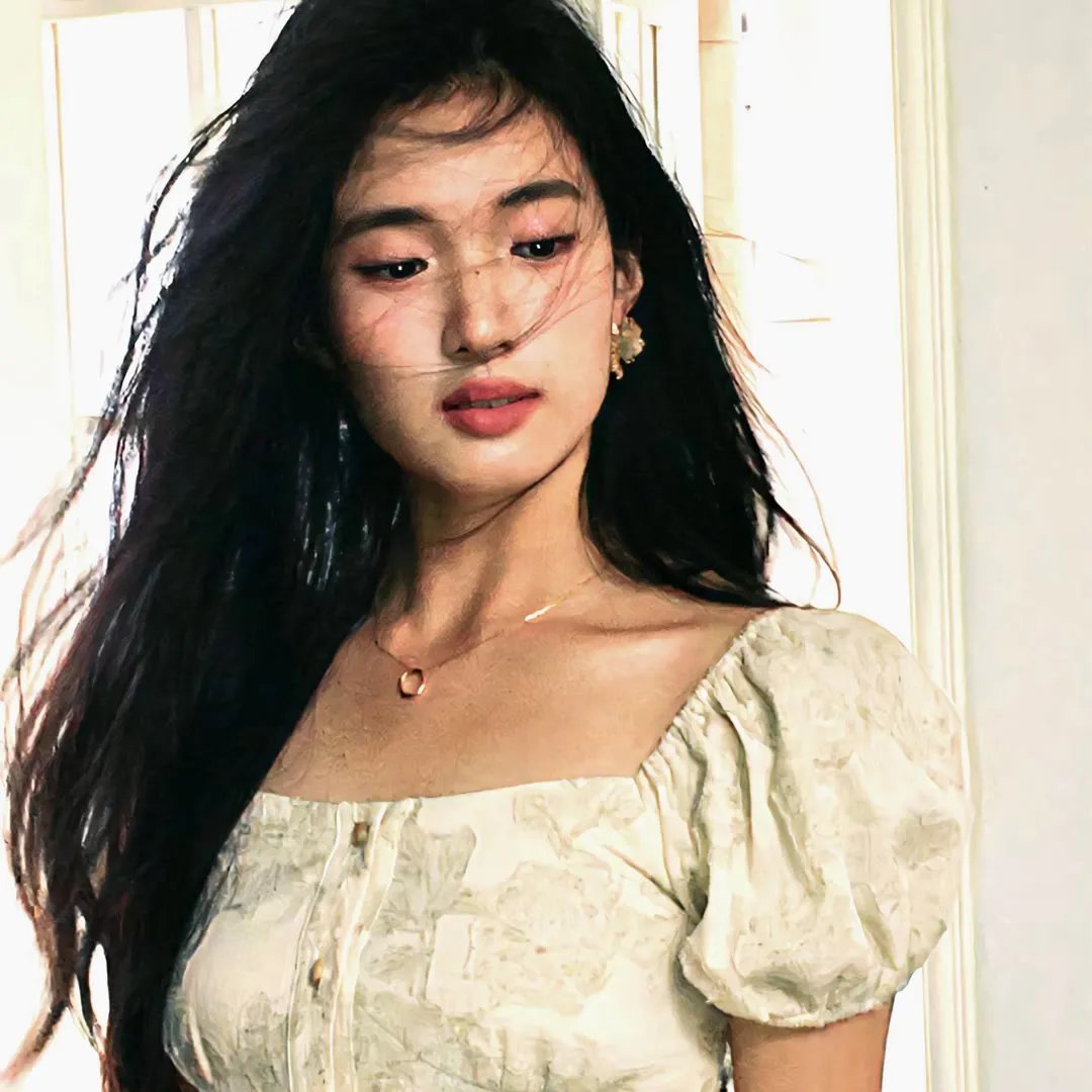 地铁女孩